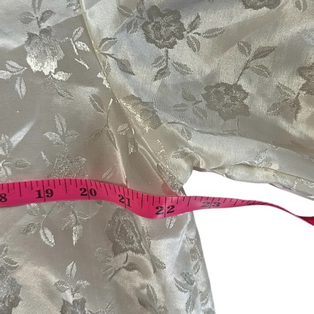 Intimate Moods Vintage Damask Satin Button Robe/Nightgown. Ivory- Size Medium. - Picture 5 of 7